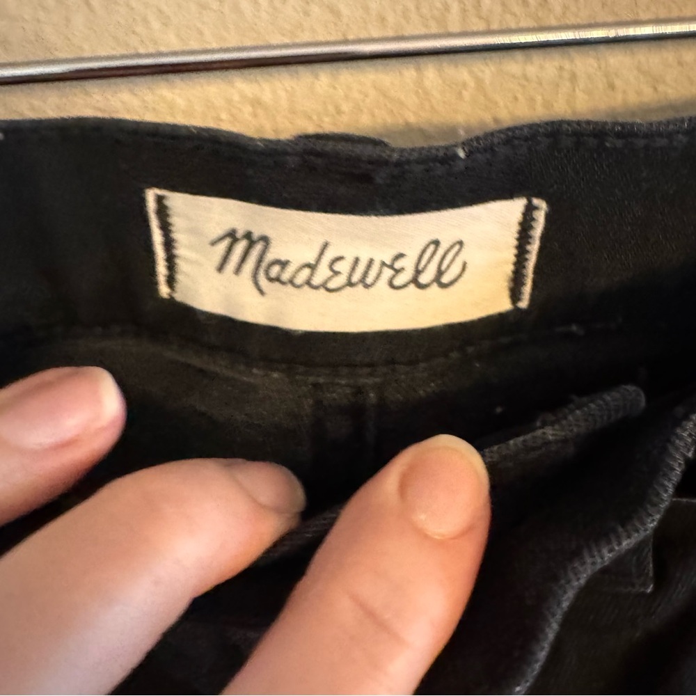 MADEWELL Classic Straight Leg‎ Jean - Picture 5 of 7